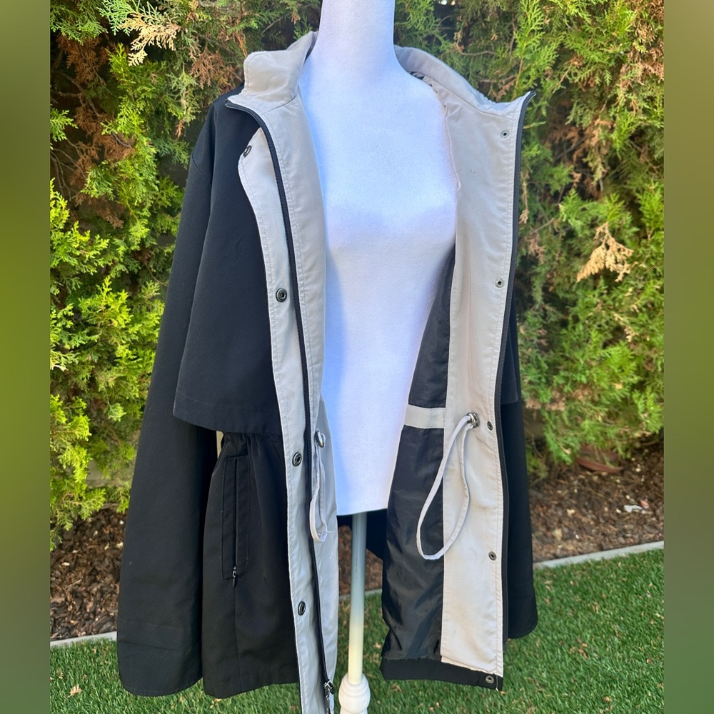Nautica Women’s Black Zip Snap Button Rain Coat Jacket with Detachable Hood XL
